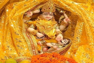 navaraatr mein karaen kaamaakhya bagalaamukhee kavach ka paath va havan, paen karj mukti evan shatruon se chhutakaara