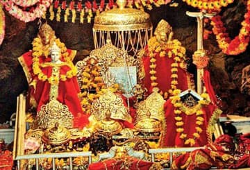 navaraatri ke avasar par maata vaishnon ko chadhaen bhet, prasaad pooree hogee har muraad
