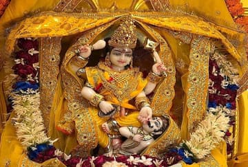karaayein-kamakhya-baglamukhi-kavach-ka-paath-v-havan-paayein-karz-mukti-aur-shatroon-se-chutkara